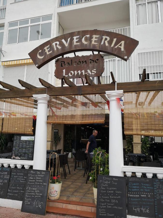 Appartement With Pool, Sea Views & Balcony Less Than 10min Walk To La Mata Beach! Torrevieja