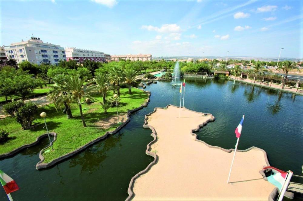With Pool, Sea Views & Balcony Less Than 10min Walk To La Mata Beach! Appartement *
